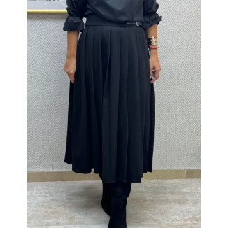 Falda dorae negra