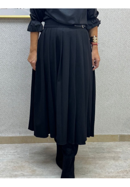 Falda dorae negra