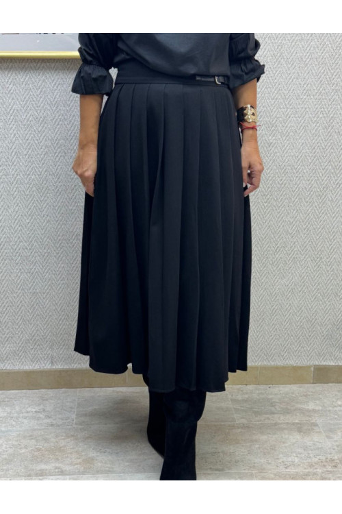 Falda dorae negra