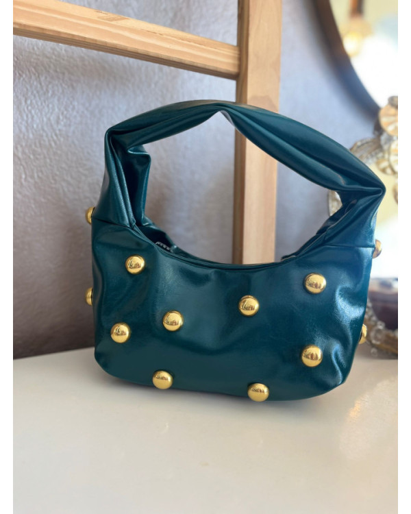 bolso tachas doradas-