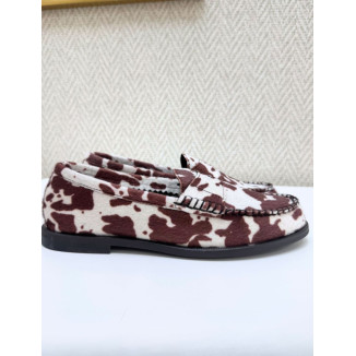 Mocasín vaca pelo
