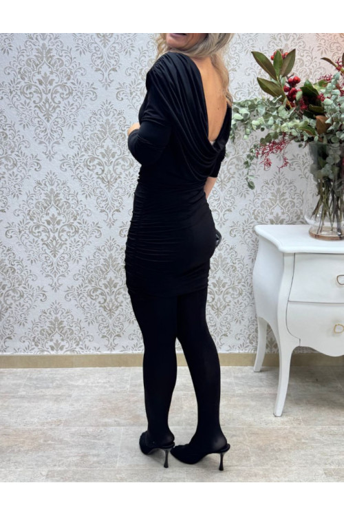 Vestido drapeado hombreras