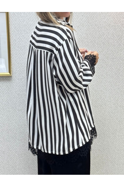 Camisa rayas encajes