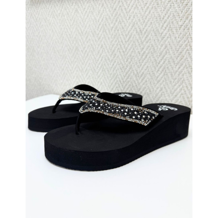 Playera cuña negra-