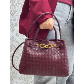 Bolso entrecruzado broche