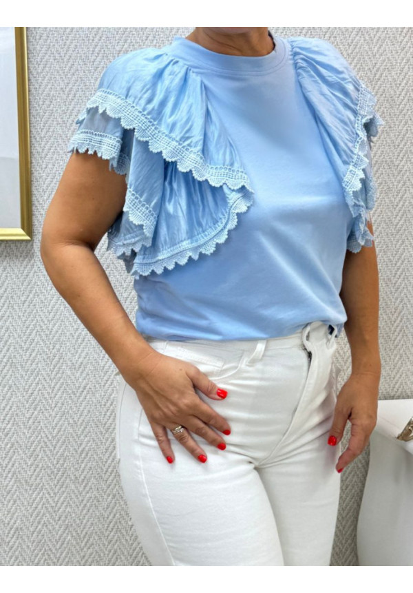 camiseta manga volante celeste