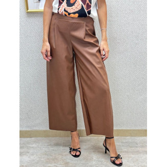 Pantalón cuerina Mocca