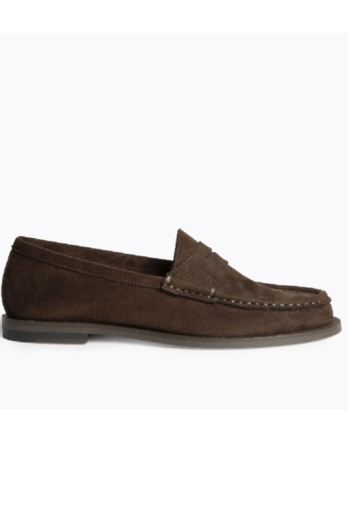 Mocasín ante chocolate