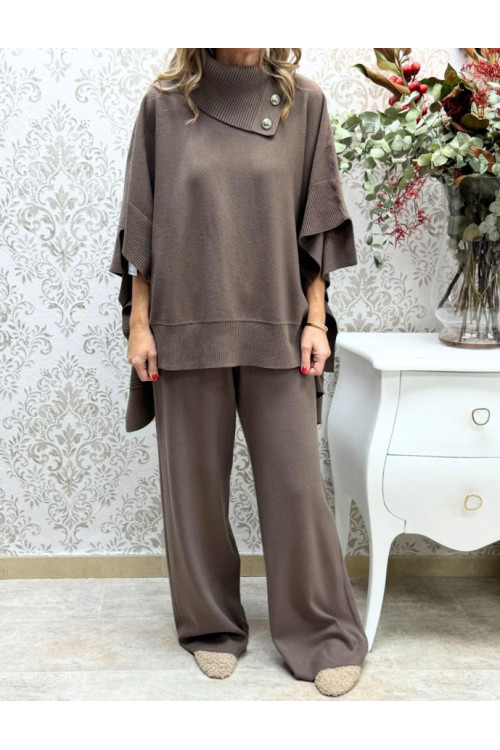 conj pantalón capa
