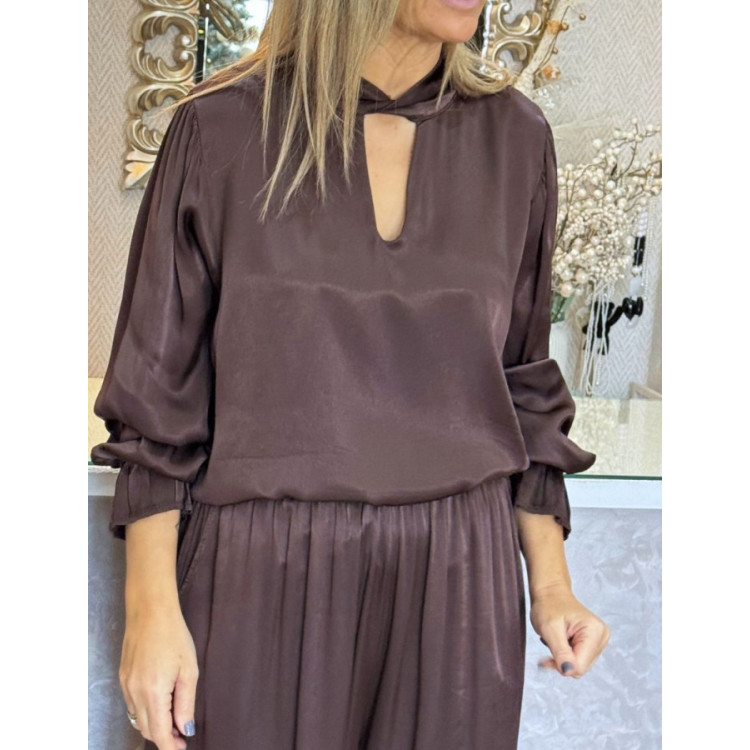 Blusa satén cuello cruzado