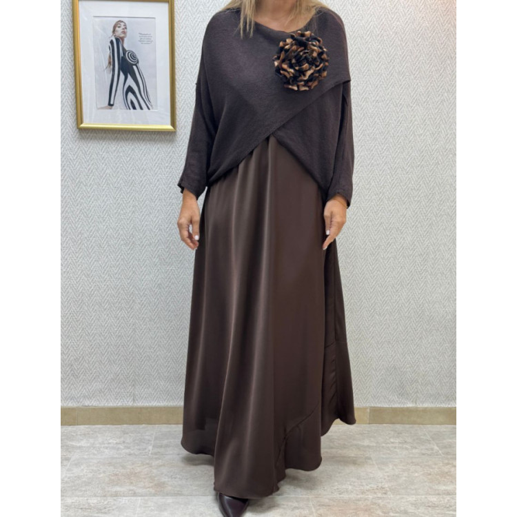 Vestido satén capa punto