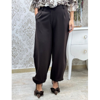 Pant globo botón choco