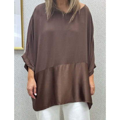 Blusa bajo saten