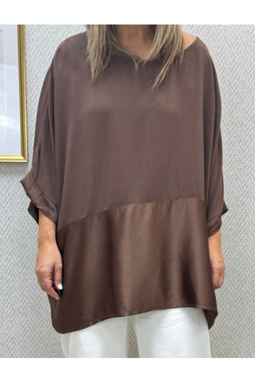 Blusa bajo saten