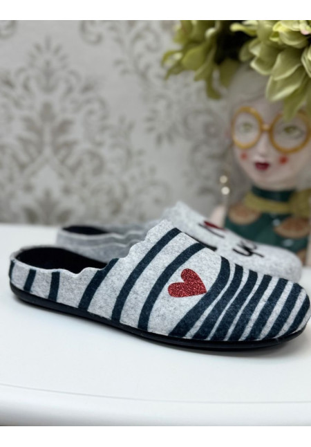 zapatilla casa love