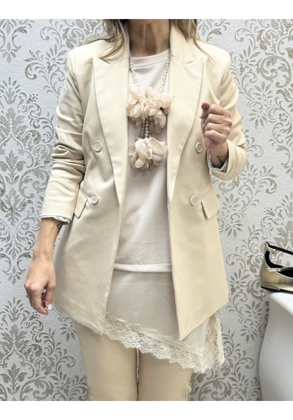 Blazer cruzada beige