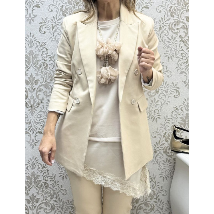 Blazer cruzada beige