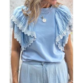 camiseta manga volante celeste