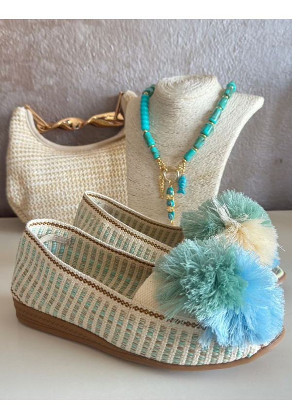 Alpargata pompón turquesa