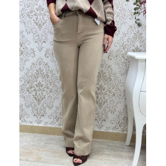 Vaquero recto beige tostado