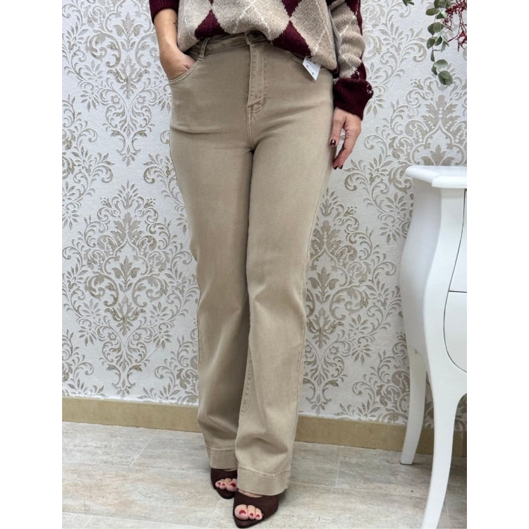Vaquero recto beige tostado