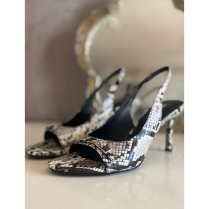 Sandalia tacón serpiente