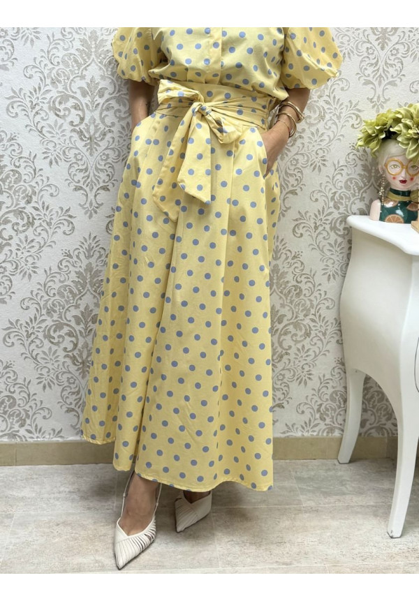 Falda mantequilla lunares