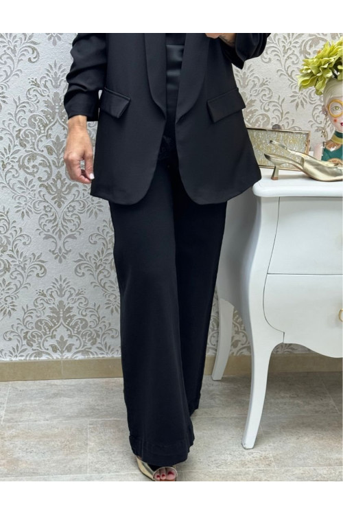 Vaquero elefante negro