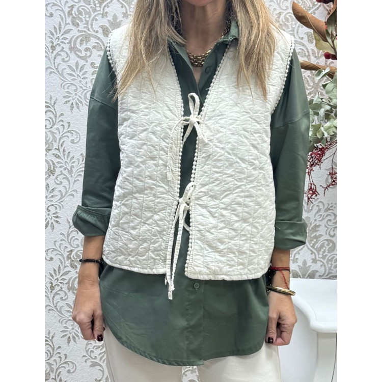 Chaleco acolchado lazo