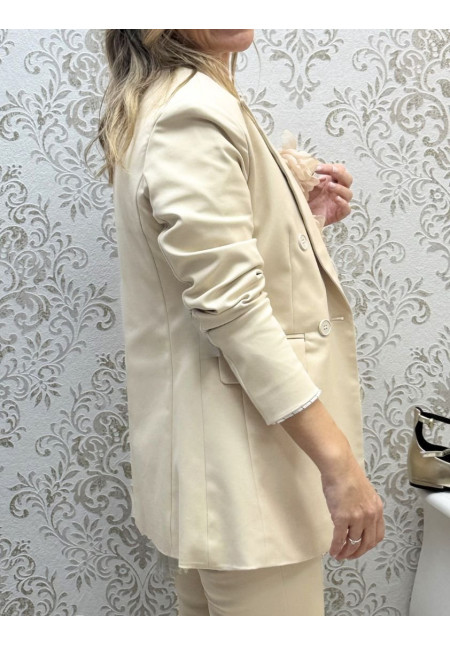 Blazer cruzada beige